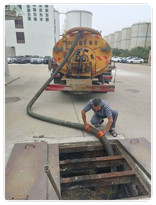 喜德隔油池清掏